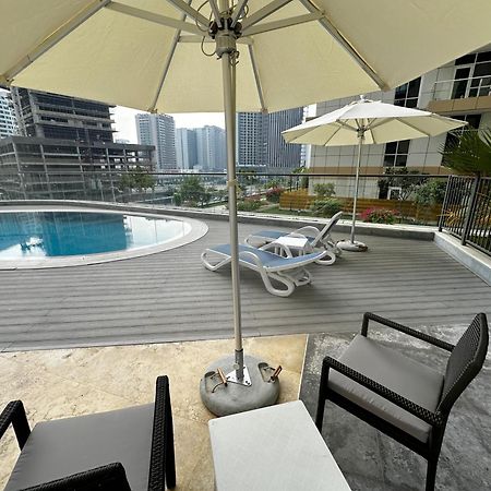 Dunya Tower Luxury And 2 Min Walk To Dubai Mall And Burj Khalifa In Heart Of Downtown Bagian luar foto