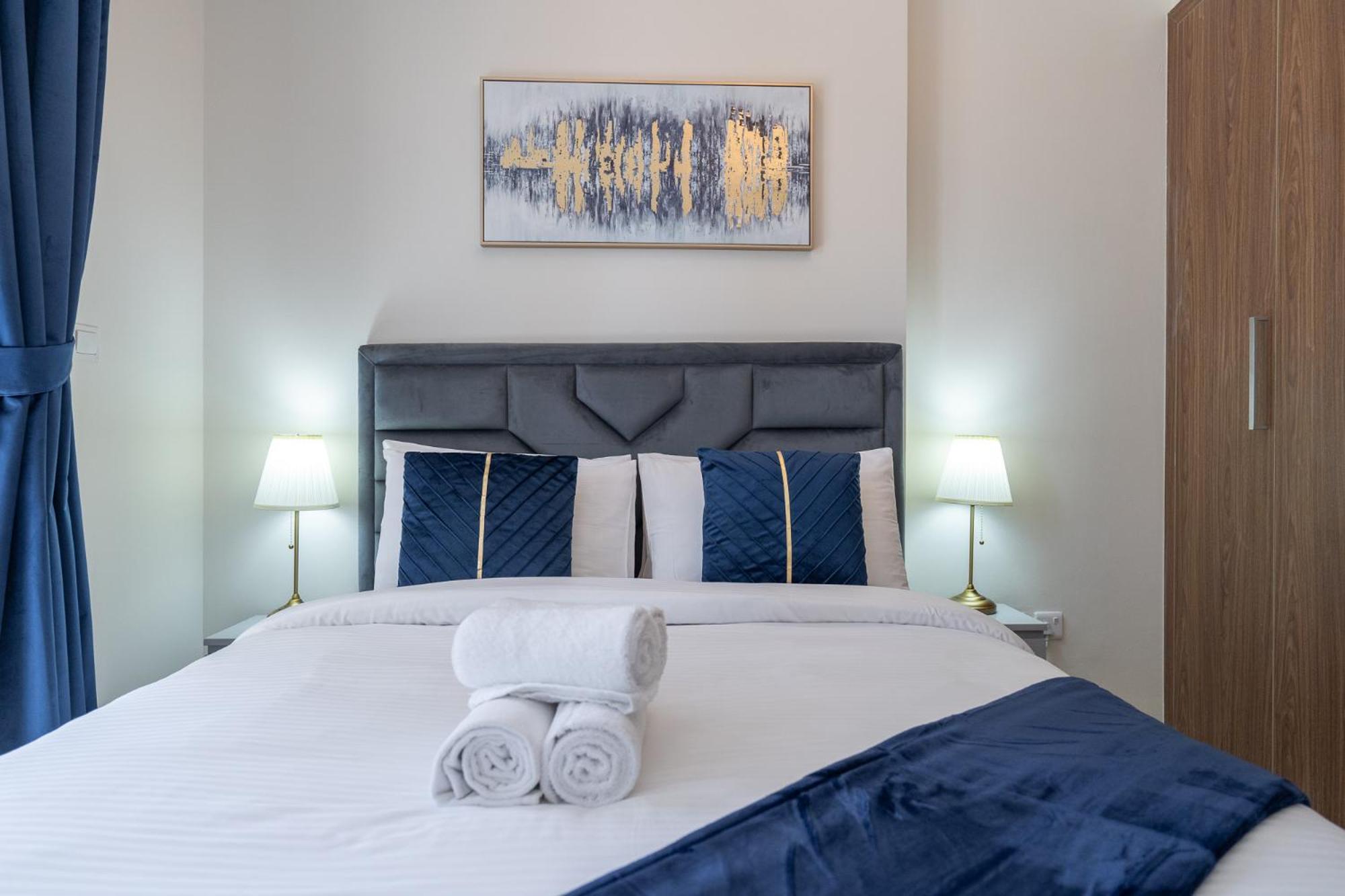 Dunya Tower Luxury And 2 Min Walk To Dubai Mall And Burj Khalifa In Heart Of Downtown Bagian luar foto