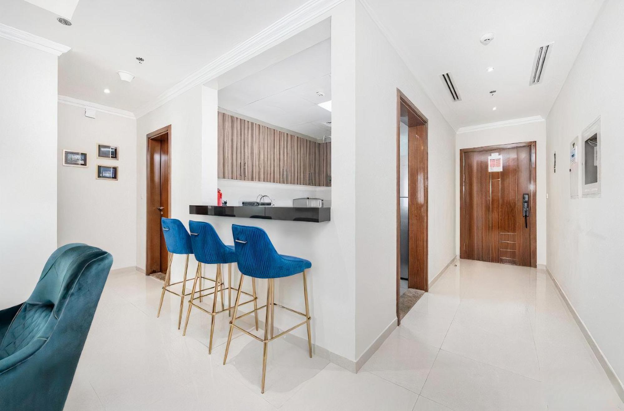 Dunya Tower Luxury And 2 Min Walk To Dubai Mall And Burj Khalifa In Heart Of Downtown Bagian luar foto